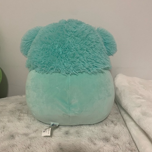 Joelle Blue bigfoot squishmallow - Picture 2 of 2
